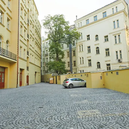 Pytloun Bristol Residence Prague-2